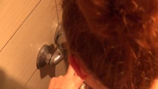 Horny jade kush bbc redhead in the shower pleasures herself