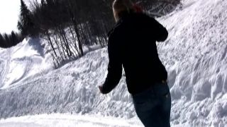 Hot stepmom shows tits indianpornhd and pees in snow
