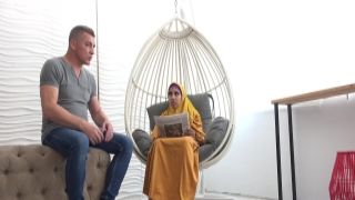 Tired wife in hijab gets keezmovies japan sexual energy